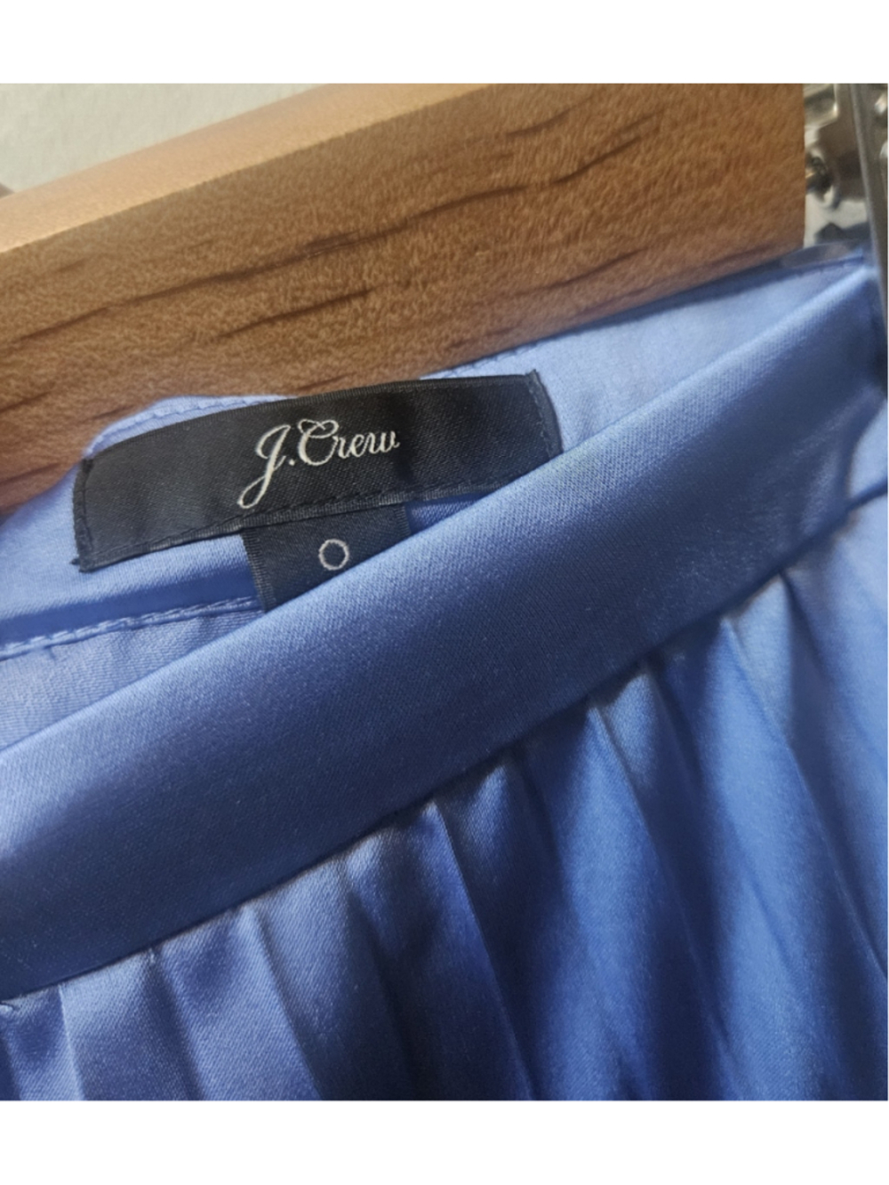J.Crew Pleated Midi Skirt In Dark Periwinkle Satin Sz 0 XS - Picture 4 of 6